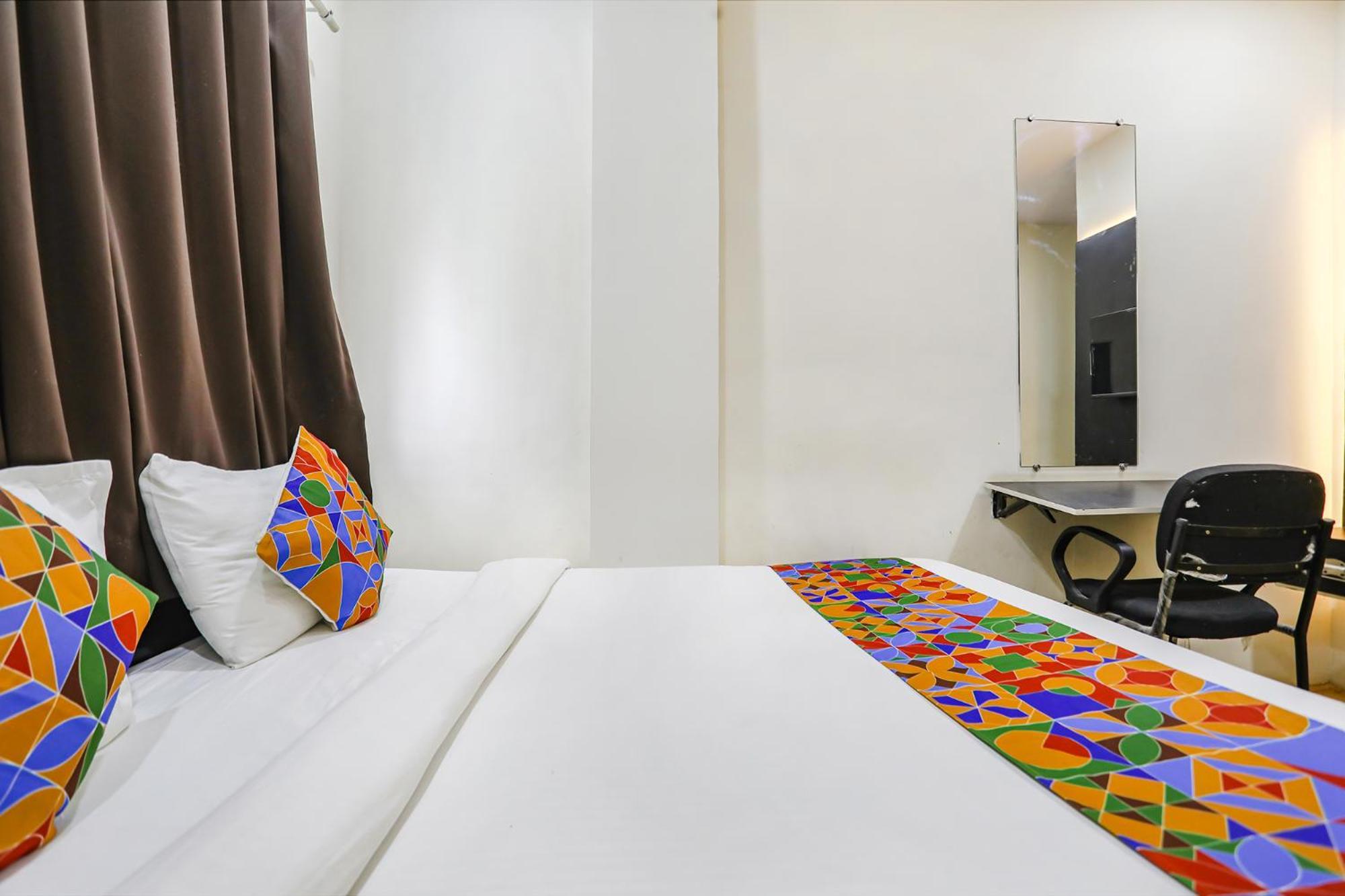 Fabhotel New Shraddha Inn - Nr Airport Colony Наґпур Екстер'єр фото